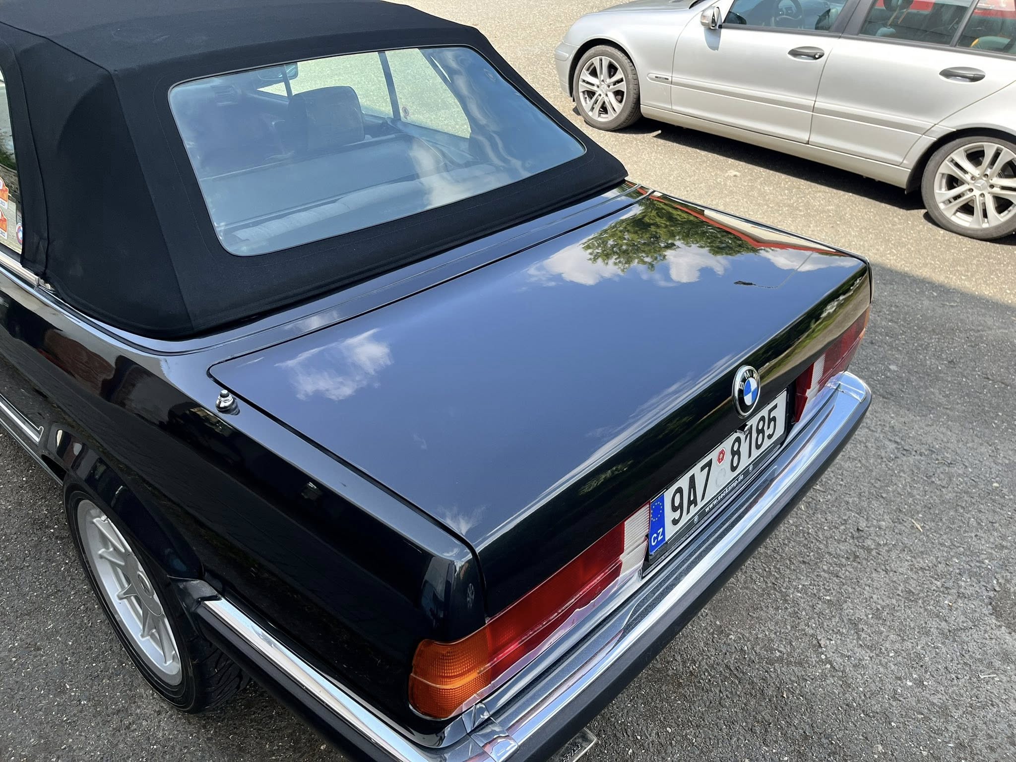 BMW E30 zadní část